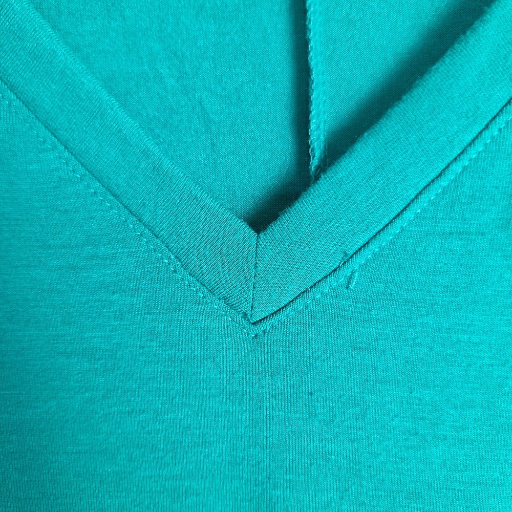 Zenana Premium Womens 1X Teal Green V-Neck 3/4 Sleeve Sharkbite Tunic - Picture 2 of 9